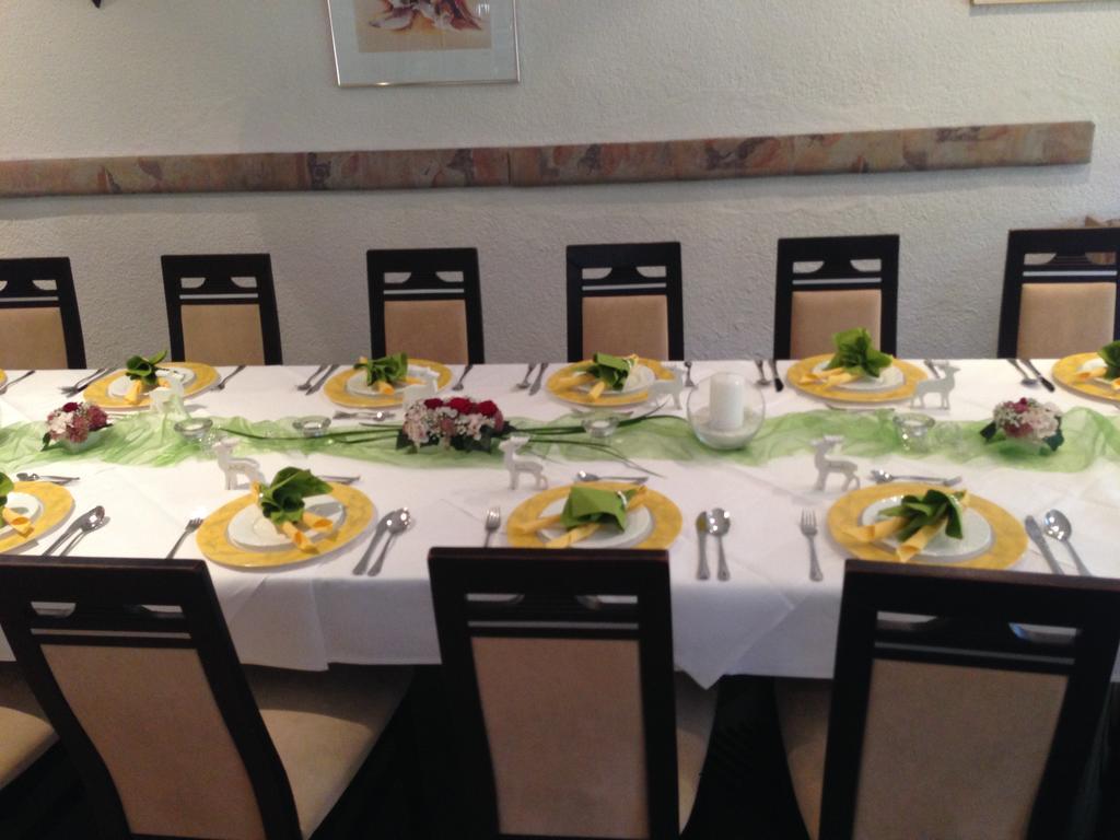 Hotel & Restaurant Park Cafe Isa Ерфурт Екстериор снимка