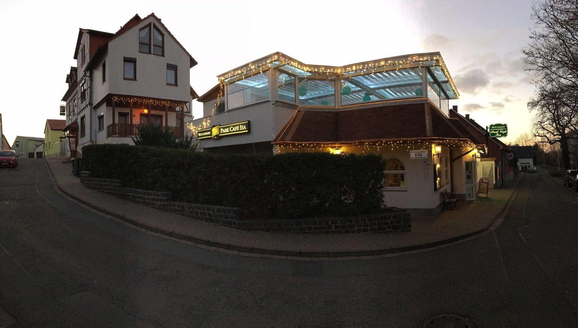 Hotel & Restaurant Park Cafe Isa Ерфурт Екстериор снимка